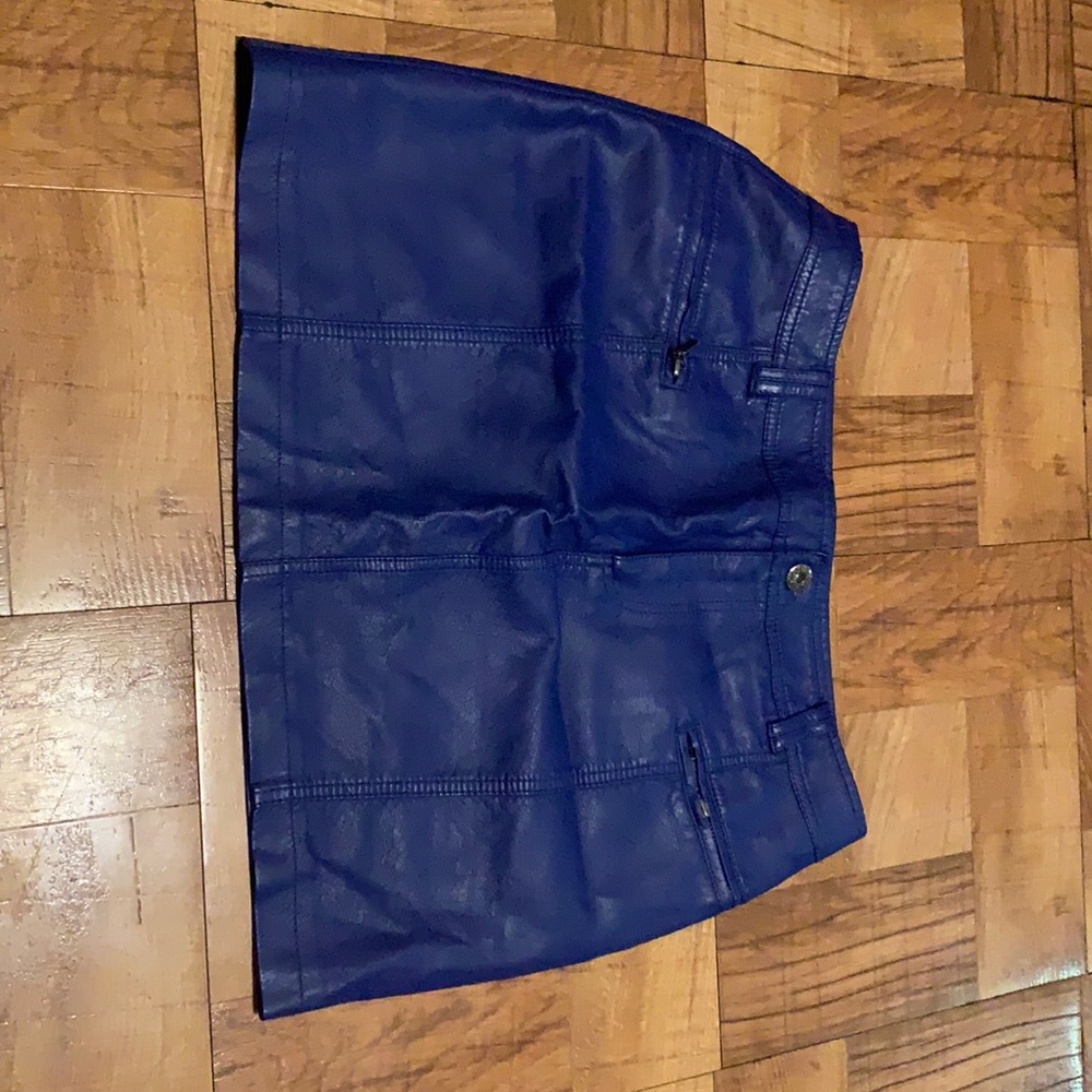 Large new look blue leather mini skirt